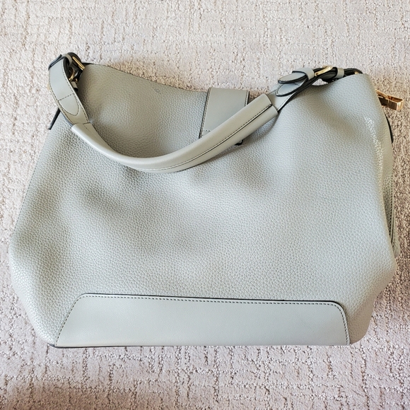 Handbag - Picture 3 of 5